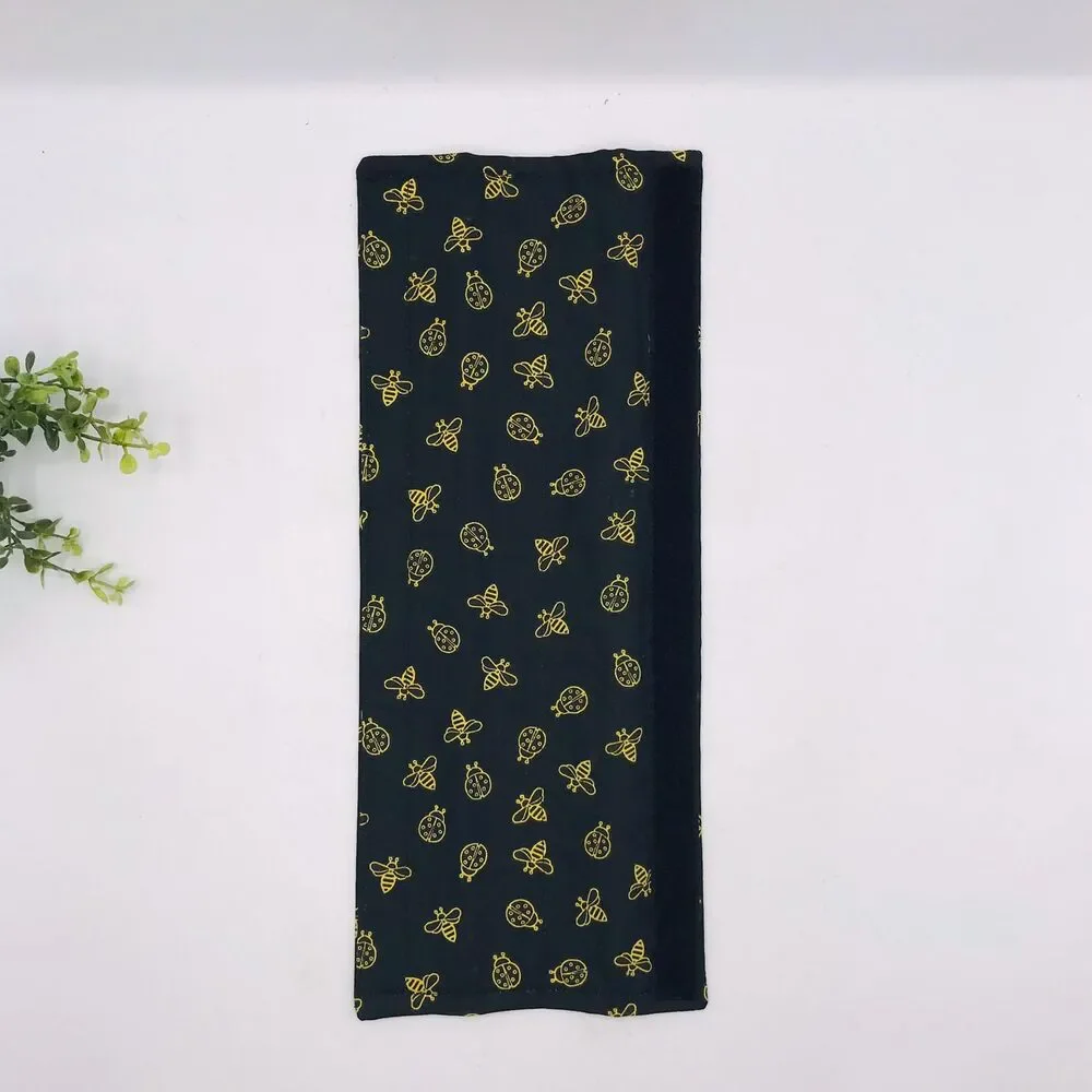 One Single Refrigerator Handle Cover, Reversible, Bees and Bugs on Black 14x5